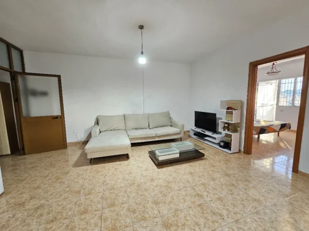 Tirane, jepet me qera apartament 2+1 Kati 9, 100 m²,Çmimi 50.000 Lekë të Reja, (Rruga Dritan Hoxha, Laprakë, Tiranë)