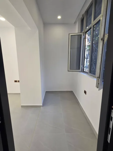 SHITET DYQAN NE PLAN TE PARE BUZE LANES/260.000 EURO