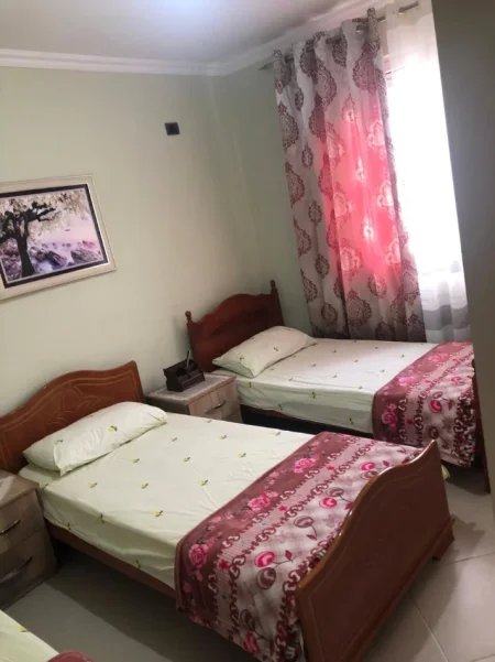 Tirane, jepet me qera apartament 2+1 Kati 4, 80 m² 600 € (Myslym Shyr tek BKT)