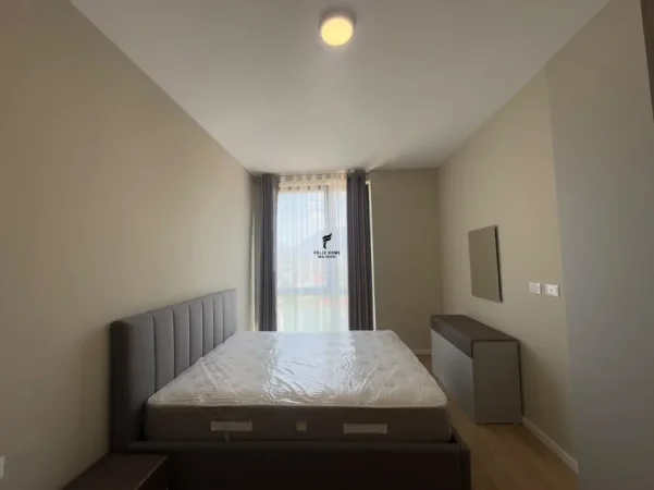 Tirane, jepet me qera apartament 2+1 Kati 8, 78 m² 700 € (BULEVARDI I RI)
