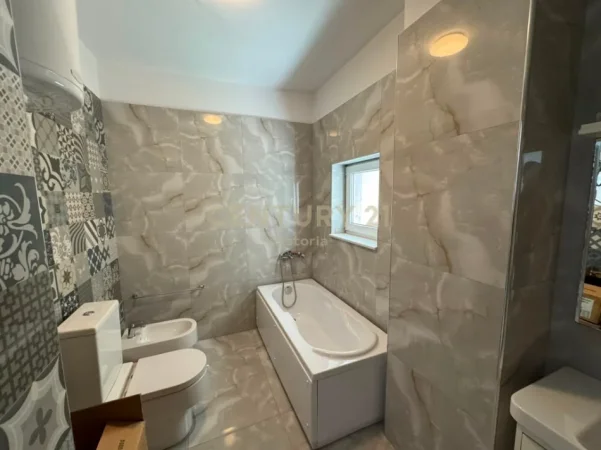 Tirane, shitet apartament 2+1 Kati 8, 105 m² 220.000 € (don bosko prane credins)
