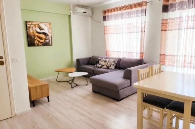 Tirane, jepet me qera apartament 2+1 Kati 4, 100 m² 700 € (KOPSHTI ZOOLOGJIK)