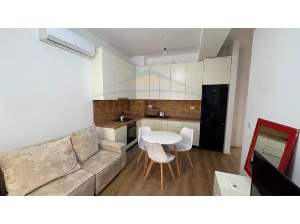 Tirane, jepet me qera apartament 1+1+Ballkon Kati 0, 47 m² 450 € 
