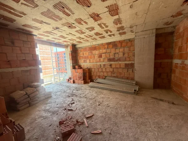 Tirane, shitet apartament 2+1+Ballkon Kati 3, 90 m² 108.000 € (Rruga Lidhja e Prizrenit)