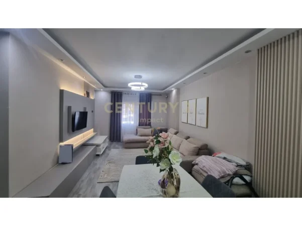 Tirane, shitet apartament 1+1 Kati 1, 82 m² 120.000 € (don bosko)