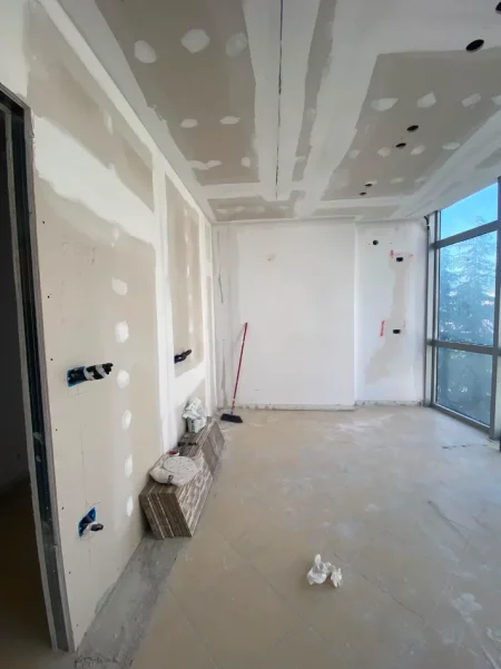 Tirane, shitet apartament 1+1+Aneks+Ballkon Kati 4, 58 m² 178.000 € (21 Dhjetori)