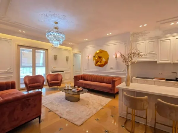 Tirane, shitet 4+1 , 180 m² 490.000 € (kisha ortodokse)