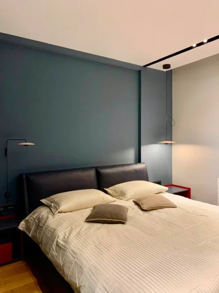 Tirane, jepet me qera apartament 1+1 , 81 m² (delijorgji)