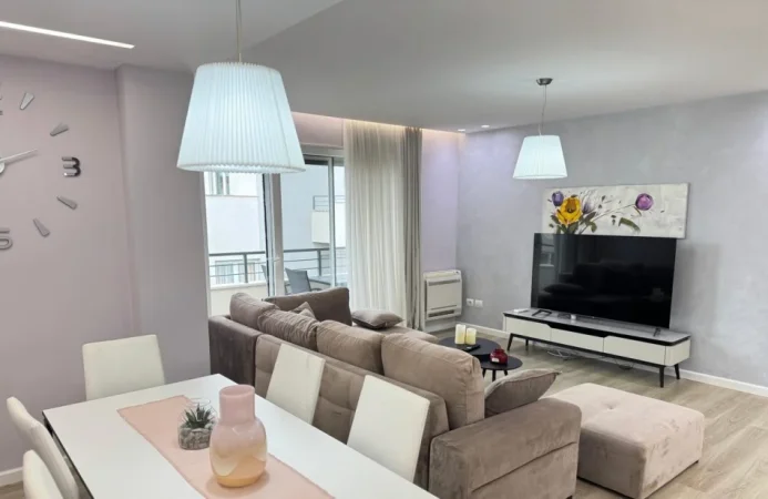 Tirane, jepet me qera apartament 3+1 Kati 2, 129 m² 1.300 € (TEG – Tirana East Gate)