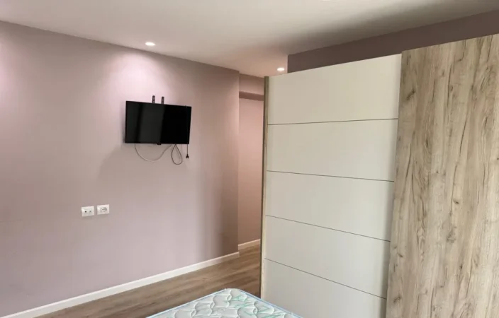 Tirane, jepet me qera apartament 3+1 Kati 2, 129 m² 1.300 € (TEG – Tirana East Gate)