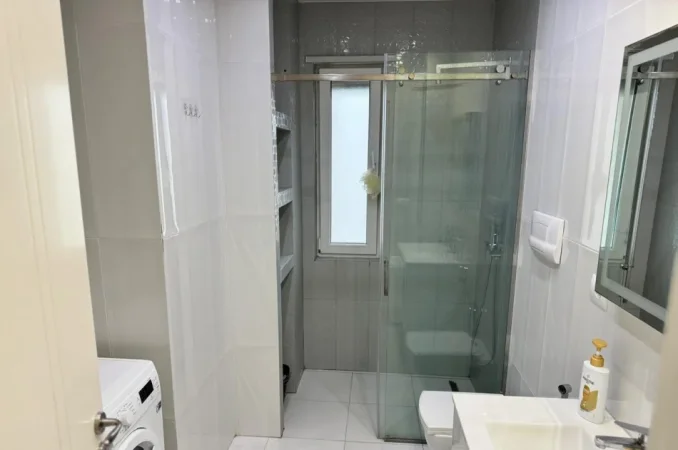 Tirane, jepet me qera apartament 3+1 Kati 2, 129 m² 1.300 € (TEG – Tirana East Gate)