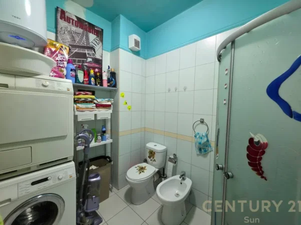 Tirane, shitet apartament 3+1+Ballkon Kati 4, 98 m² 150.000 € (yzberisht)