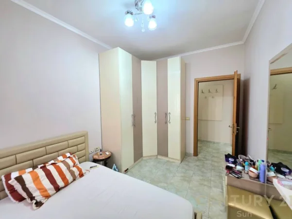Tirane, shitet apartament 3+1+Ballkon Kati 4, 98 m² 150.000 € (yzberisht)