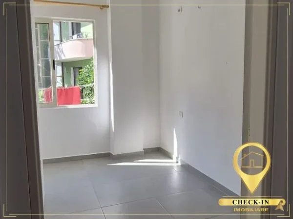 Tirane, shitet apartament 1+1+Aneks Kati 2, 53 m² 86.000 € (Fresku)