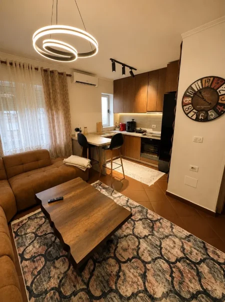 Tirane, shes apartament 1+1+Aneks Kati 5, 56 m² 125.000 € (Ali Demi prane Fushes)