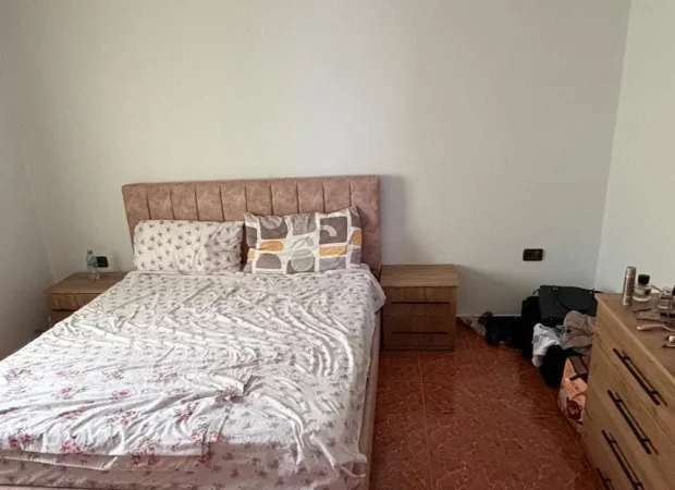 Tirane, jepet me qera apartament 2+1 Kati 2, 80 m² 450 € (Rruga Jordan Misja)