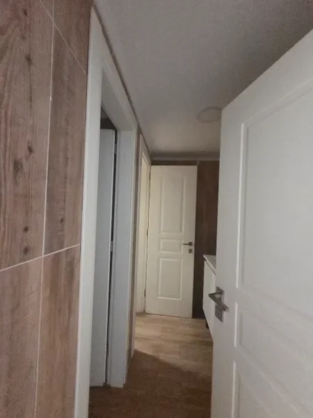 Tirane, shes Dublex Kati 0, 200.000 € (Hoxha Tasim)