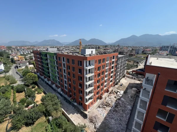 Tirane, shitet apartament 2+1+Ballkon Kati 1, 104 m² 99.000 € (RingSide Paskuqan)