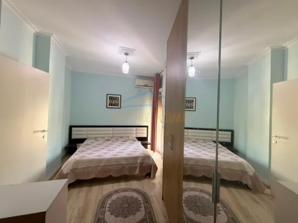 Tirane, jepet me qera apartament 1+1+Parkim, Kati 5, 62 m² 650 € (Liqeni Thate)