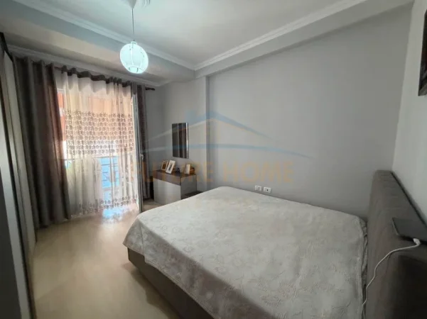 Tirane, shitet apartament 2+1 Kati 5, 100 m² 165.000 € 