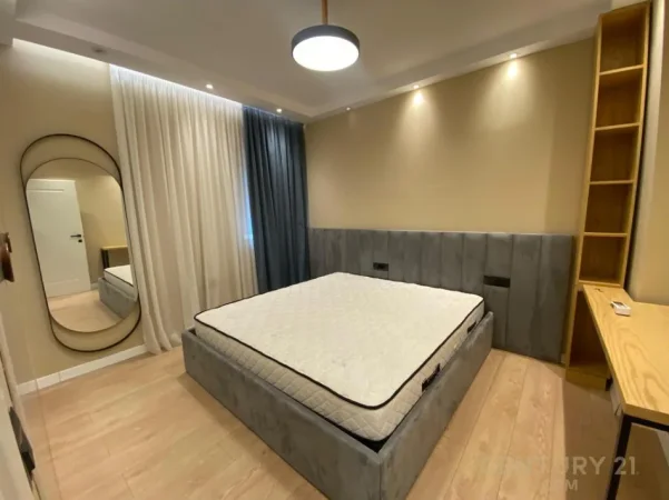 Tirane, jepet me qera apartament 2+1 Kati 6, 105 m² 1.100 € (Rruga e Kosovareve)