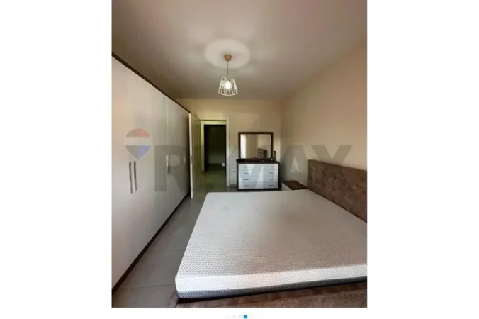 Tirane, jepet me qera apartament 1+1 , 65 m² 450 € (astir)