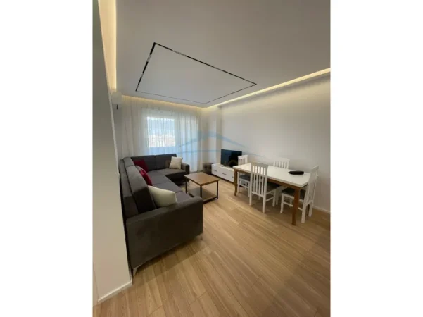 Qera, Apartament 2+1, Golden Park, Rruga e Kavajës 0696069906