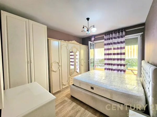 Tirane, jepet me qera apartament 1+1+Ballkon Kati 2, 75 m² 600 € (Rruga Eduart Mano, Kopshti Zoologjik)