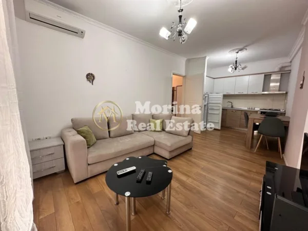 Tirane, jepet me qera apartament 1+1 Kati 2, 60 m² 550 € (Rruga Bardhyl)