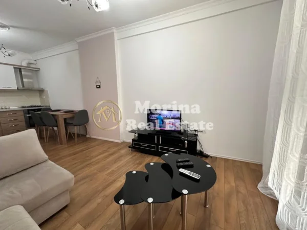 Tirane, jepet me qera apartament 1+1 Kati 2, 60 m² 550 € (Rruga Bardhyl)