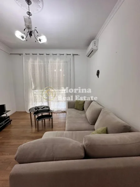 Tirane, jepet me qera apartament 1+1 Kati 2, 60 m² 550 € (Rruga Bardhyl)