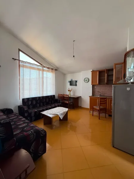 Tirane, jepet me qera apartament 1+1 Kati 4, 65 m² 400 € (Inxhinieria e Ndertimit ,21 Dhjetori)