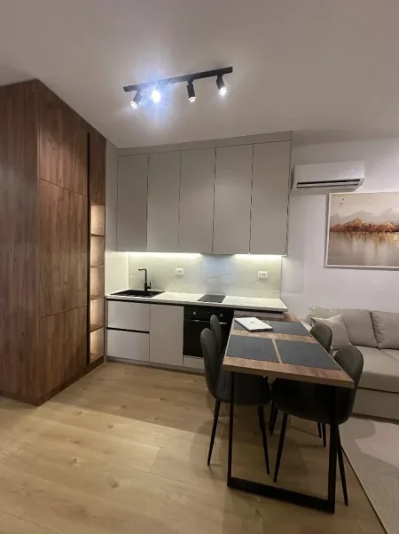 Tirane, jepet me qera apartament 1+1 Kati 6, 55 m² 450 € (Kompleksi Kadiu)