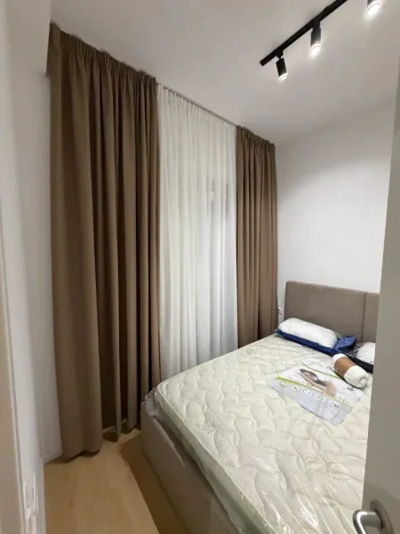 Tirane, jepet me qera apartament 1+1 Kati 6, 55 m² 450 € (Kompleksi Kadiu)