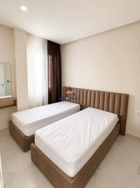 Tirane, jepet me qera apartament 1+1 Kati 0, 50 m² 482 € 