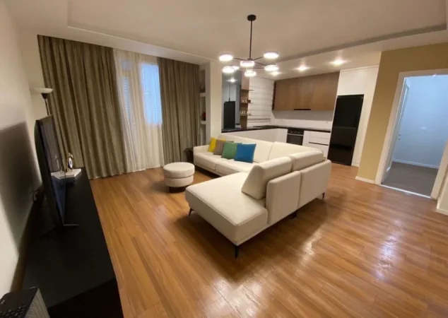 Tirane, jepet me qera apartament 2+1+Ballkon Kati 2, 90 m² 800 € (LIQENI THATE)