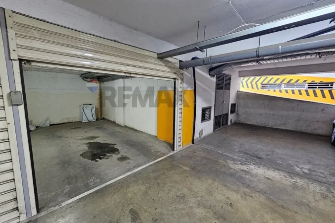 Tirane, jepet me qera apartament 2+1+Ballkon Kati 3, 90 m² 600 € (Fabrika Miellit)
