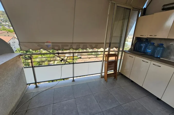 Tirane, jepet me qera apartament 2+1+Ballkon Kati 3, 90 m² 600 € (Fabrika Miellit)