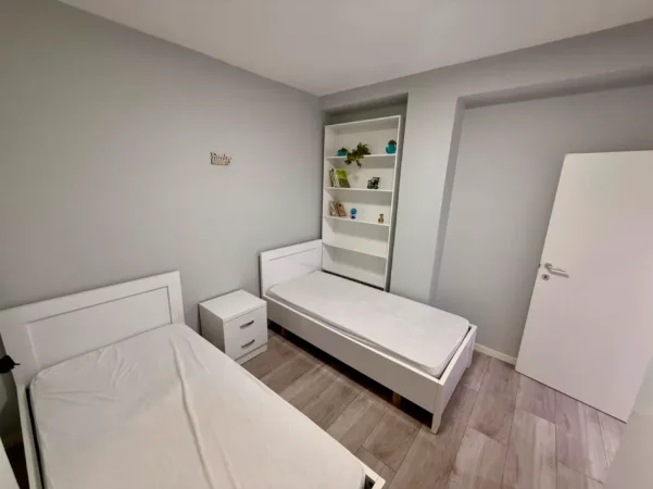 Tirane, jepet me qera apartament 2+1 Kati 5, (21 dhjetori)