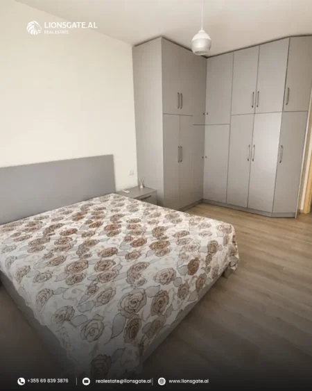 Tirane, jap me qera 2+1+Aneks+Ballkon , 100 m² 700 € (Kopshti Zologjik)