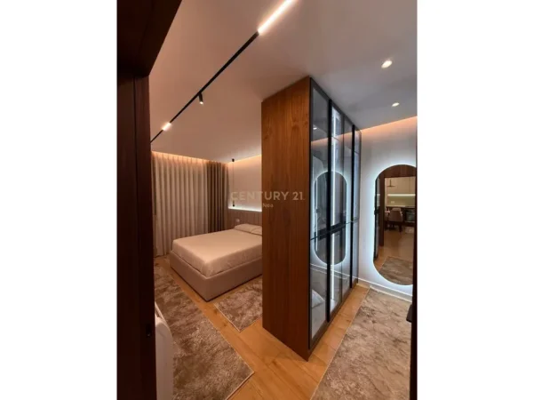 Tirane, jepet me qera apartament 1+1 Kati 9, 64 m² 650 € (Astir)
