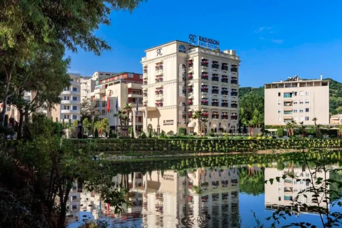Tirane, shitet apartament 2+1 , 121 m² 249.000 € 