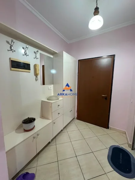 Tirane, shitet apartament 1+1+Ballkon Kati 9, 80 m² 219.957 € 