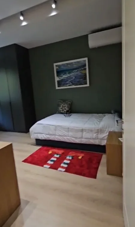 Tirane, shitet apartament 3+1 Kati 2, 150 m² (LIQENI I THATE)