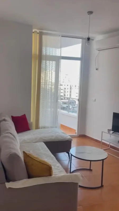Tirane, shitet apartament 1+1 Kati 7, 60 m² 115.000 € (ASTIR)