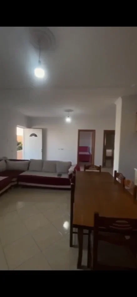 INSTITUT:  jepet me qera shtepi 3+1+Aneks+Ballkon Kati 2, 158 m² 530 € (INSTITUTI BUJQESOR ( KODER KAMZE ))