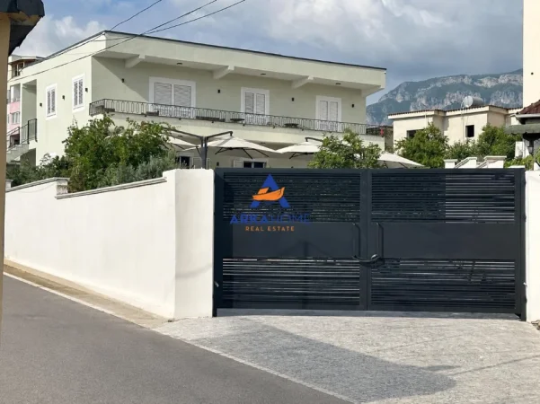 Tirane, shitet Vile Vile 2 Katshe Kati 2, 350 m² 697.424 € 