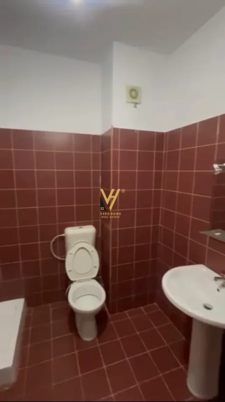 Tirane, shitet apartament 1+1+Ballkon Kati 7, 65 m² 122.000 € (ASTIR)