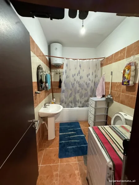 Tirane, shitet apartament 1+1+Ballkon Kati 7, 71 m² 88.000 € (Kamez)