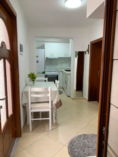 Pogradec, apartament ne plazh